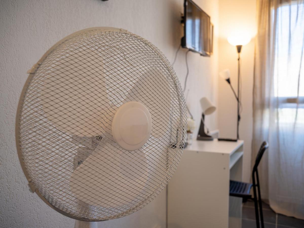 Appartement Climatise Avec Parking A 6Min A Pied De La Gare St Charles Marsylia Zewnętrze zdjęcie